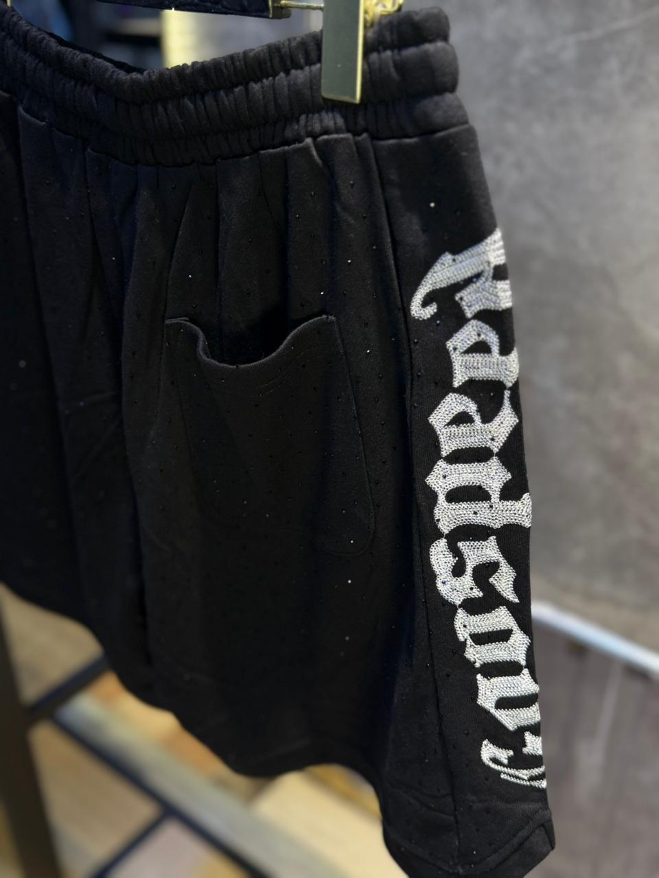 Mono Wreath Shorts