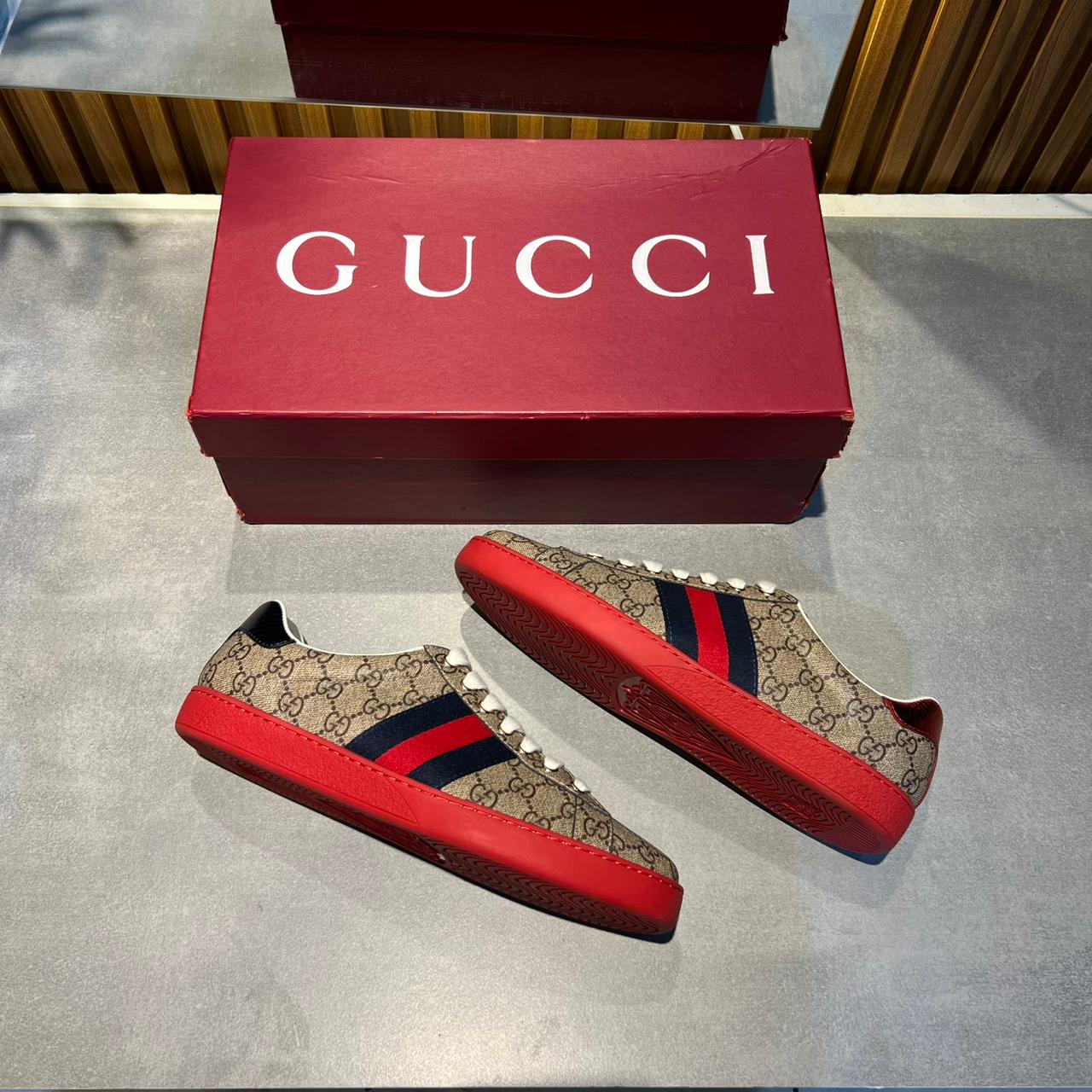 Gucci Ace GG Supreme